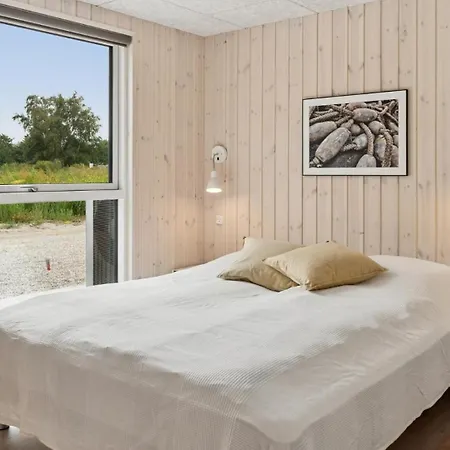 Villavilla 697 - Ostersobadet, Lollandfalstermon * Рёдбю